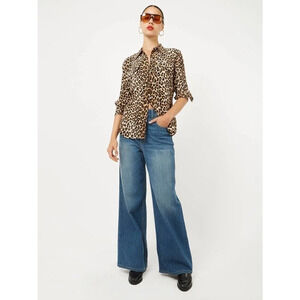 EQUIPTMENT Femme Slim Signature Silk Shirt Natural Leopard